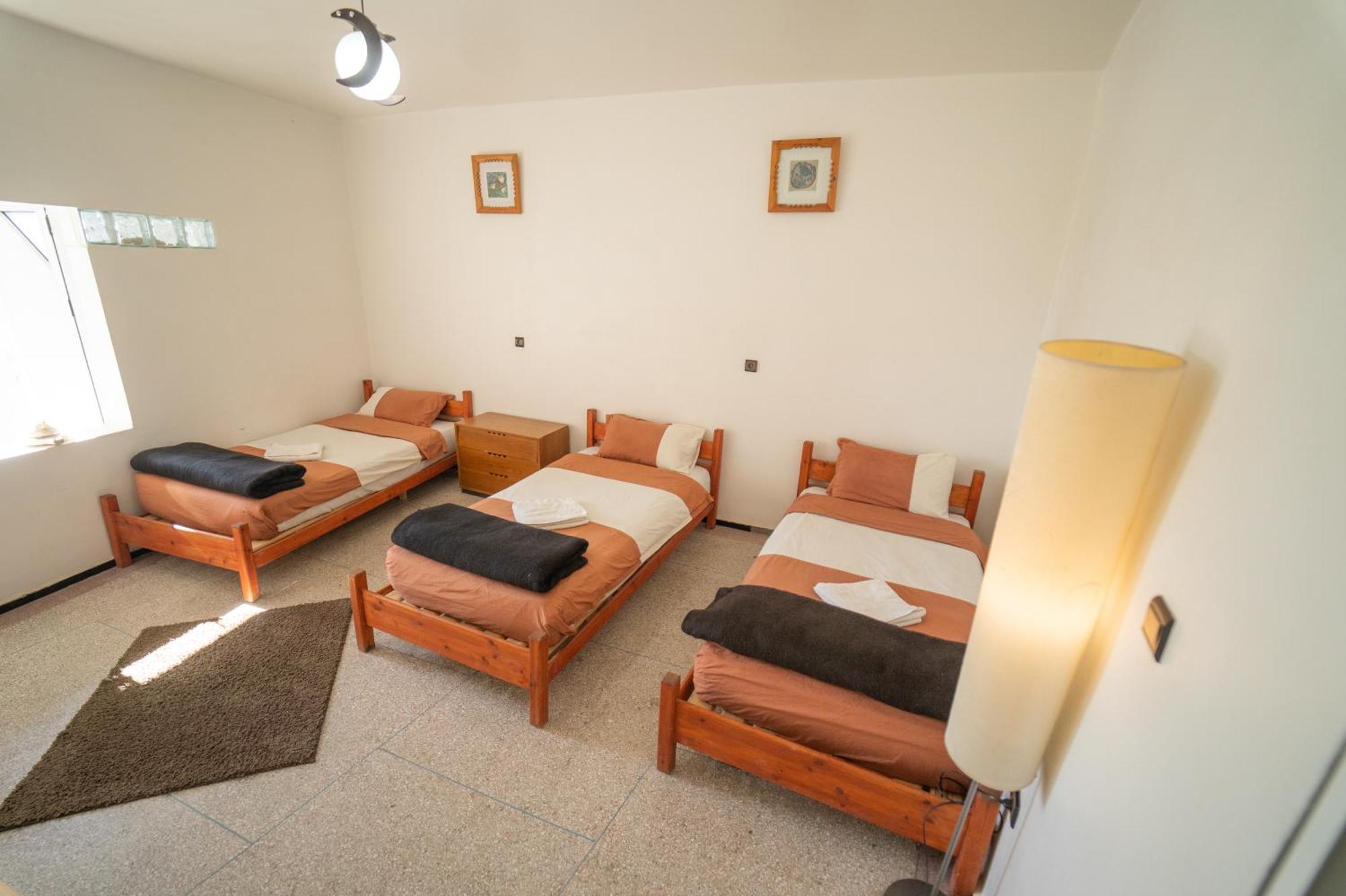 Adventurekeys Surf Yoga Cowork Bed and Breakfast Taghazout Buitenkant foto