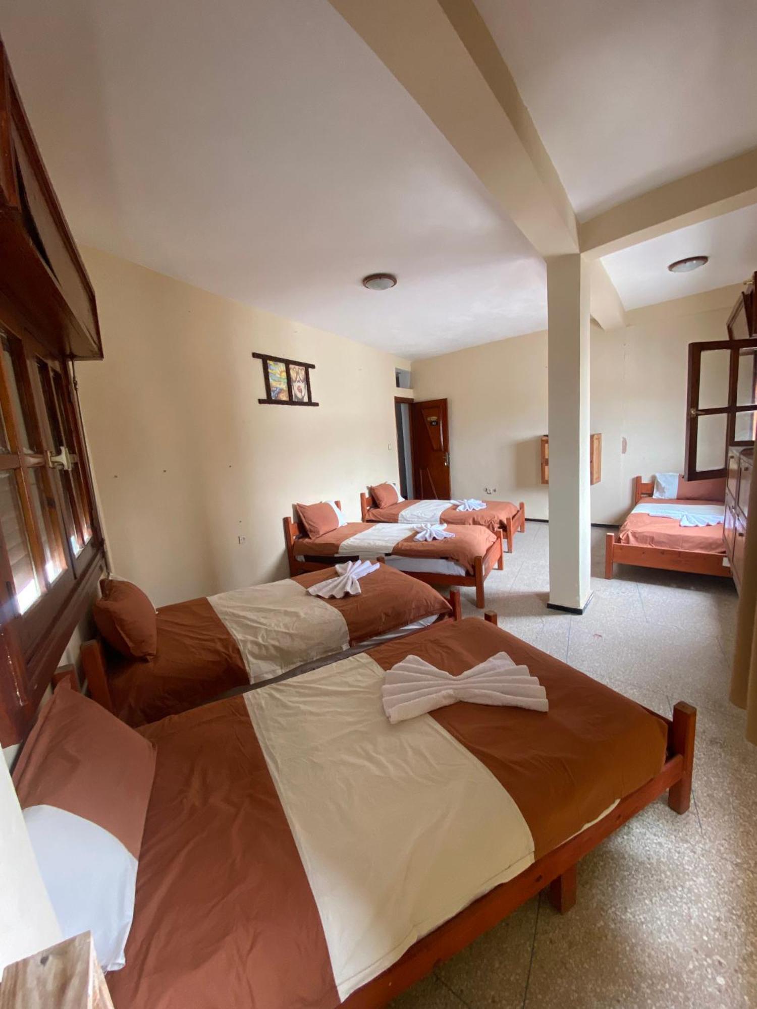 Adventurekeys Surf Yoga Cowork Bed and Breakfast Taghazout Buitenkant foto