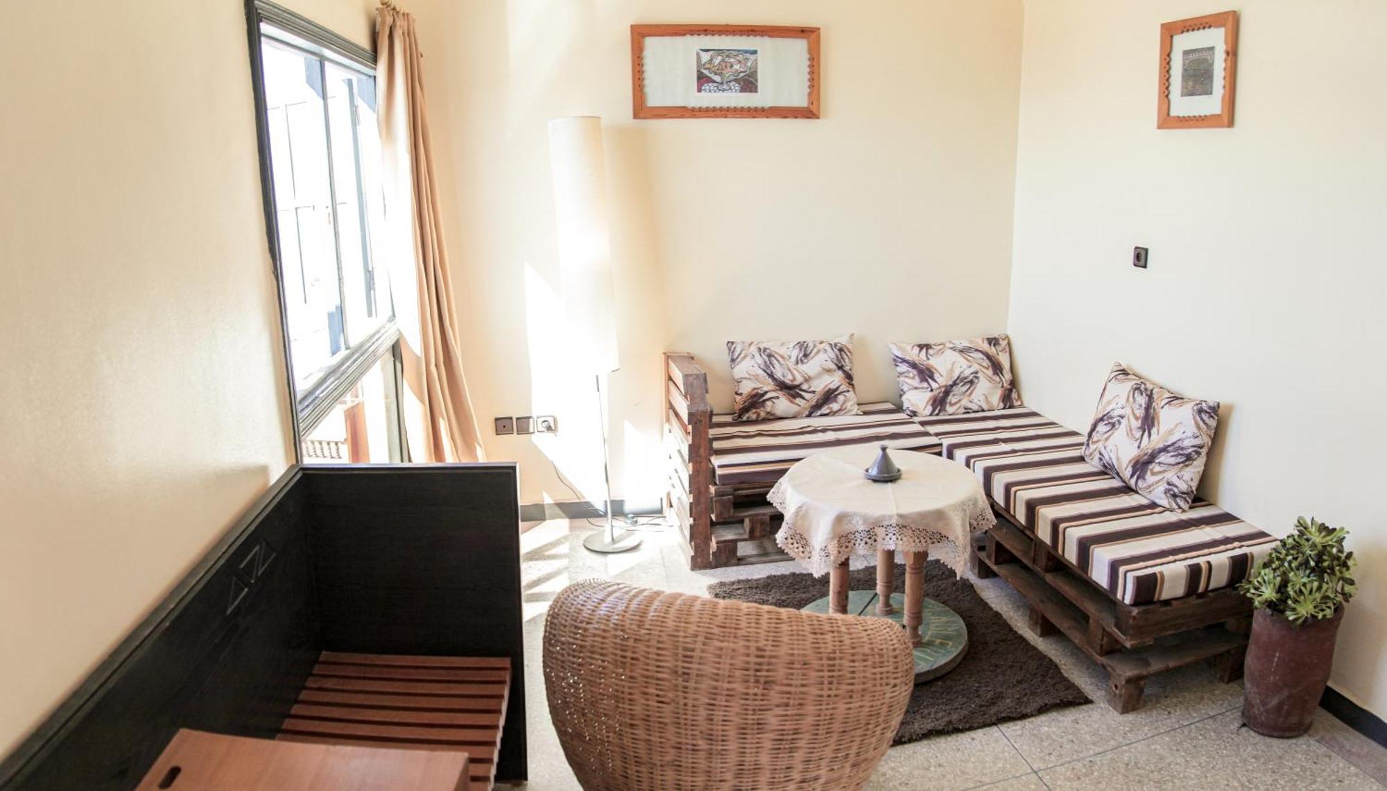 Adventurekeys Surf Yoga Cowork Bed and Breakfast Taghazout Buitenkant foto