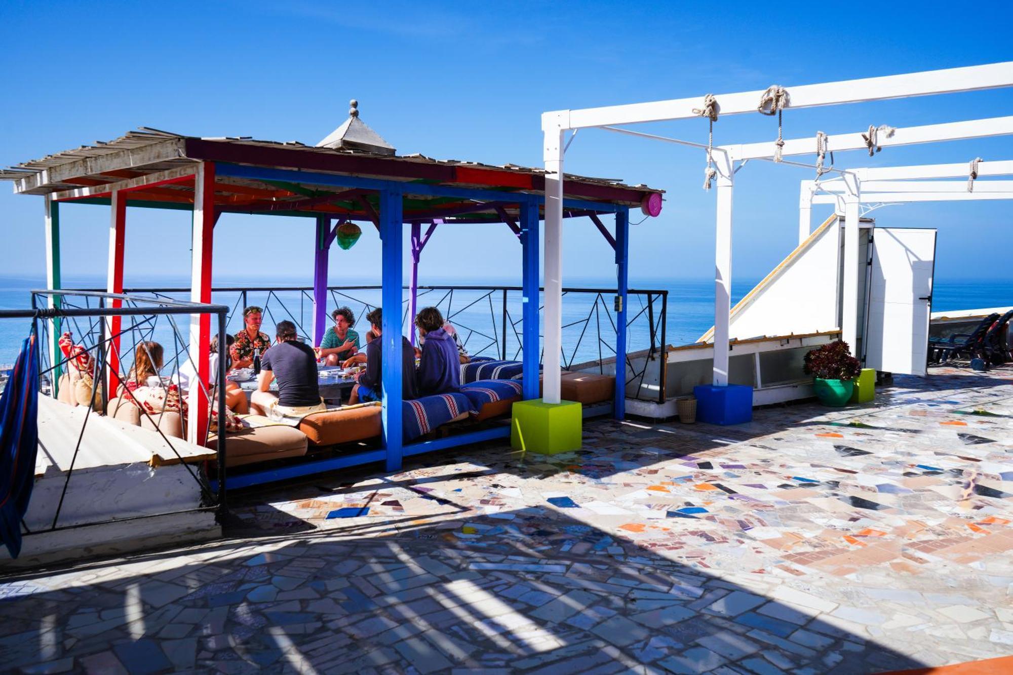 Adventurekeys Surf Yoga Cowork Bed and Breakfast Taghazout Buitenkant foto