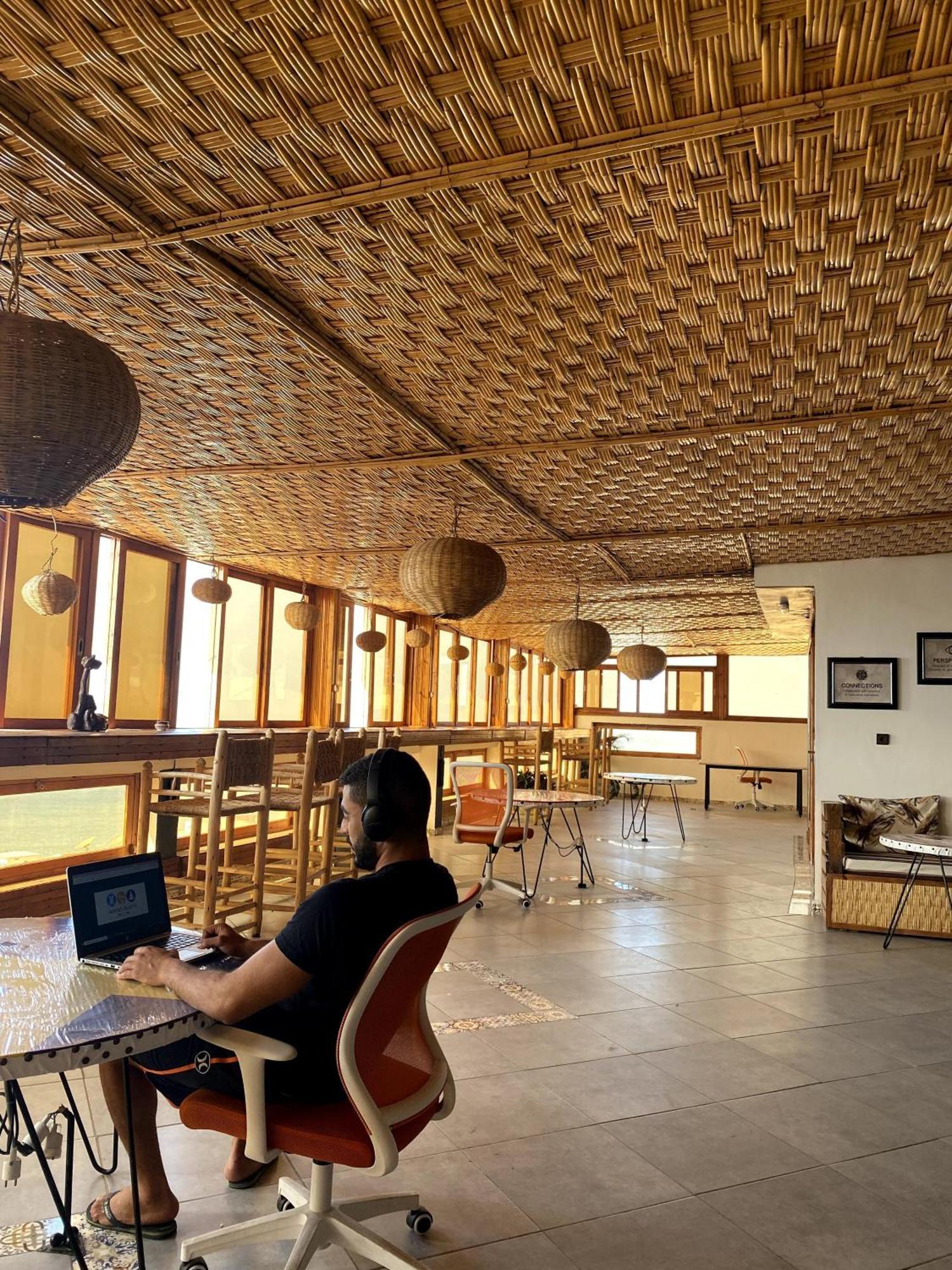 Adventurekeys Surf Yoga Cowork Bed and Breakfast Taghazout Buitenkant foto